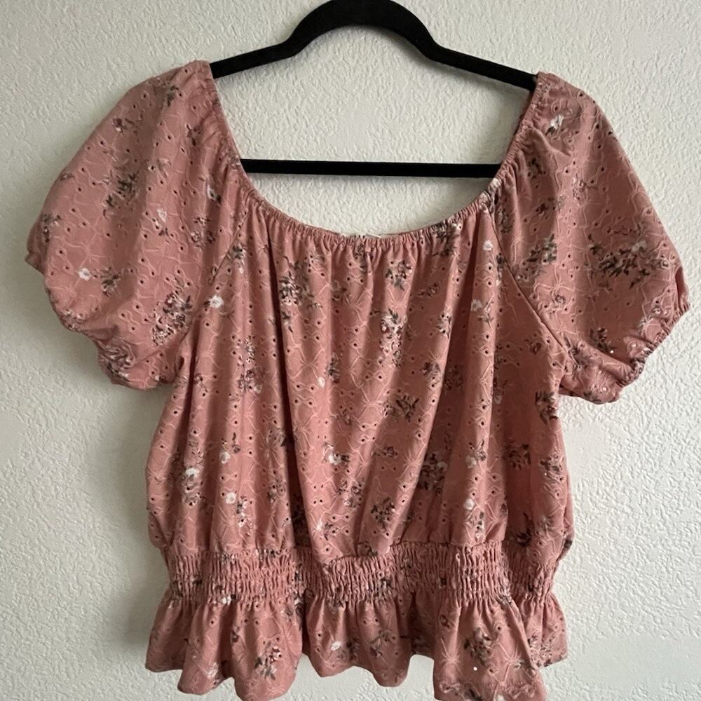Wallflower Women's XL Soft Pink Floral Puffy Sleeve Shirt Top